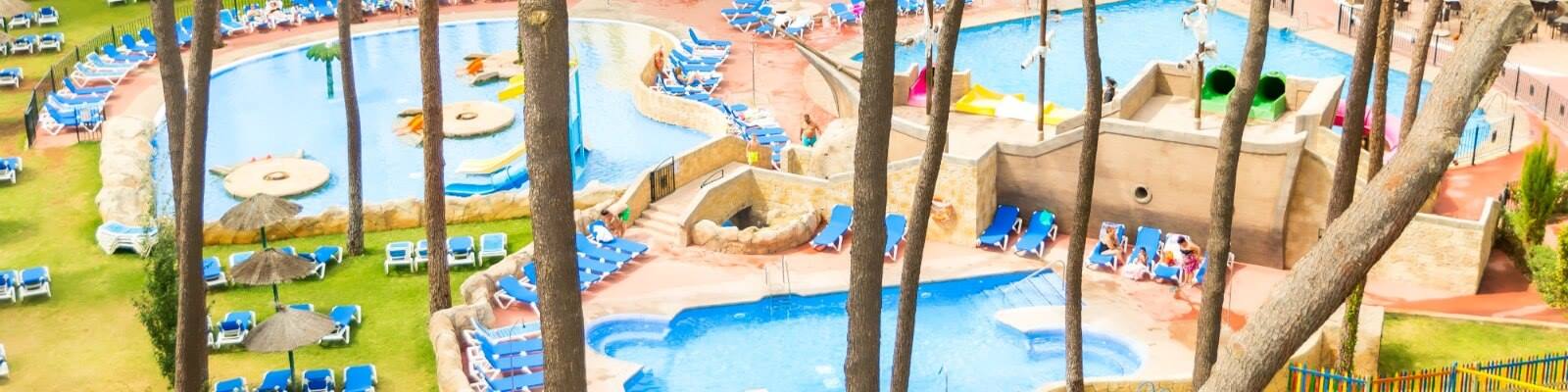 Oferta Hotel Aluasun Marbella Park con toboganes en Marbella Todo Incluido para verano 2023 (Marbella - MALAGA)
