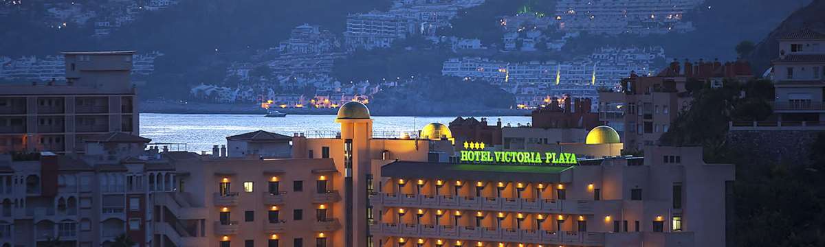 Oferta Hotel Victoria Playa en Almuñécar con tobogan
