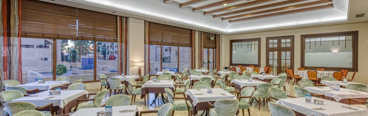 Oferta hotel con toboganes en Murcia