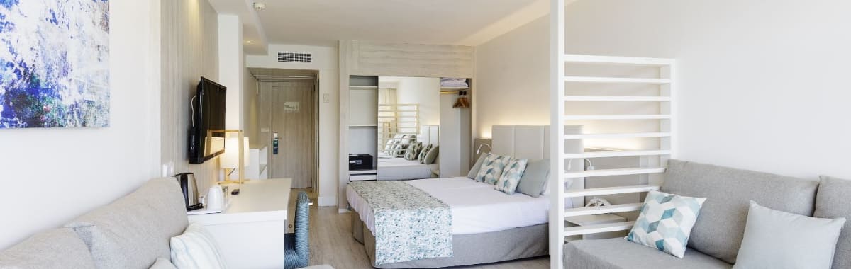 Oferta hotel Alua Hawaii con opción para familias numerosas en Palmanova para verano 2022