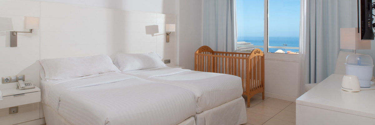 Oferta hotel con todo incluido y toboganes en Tenerife