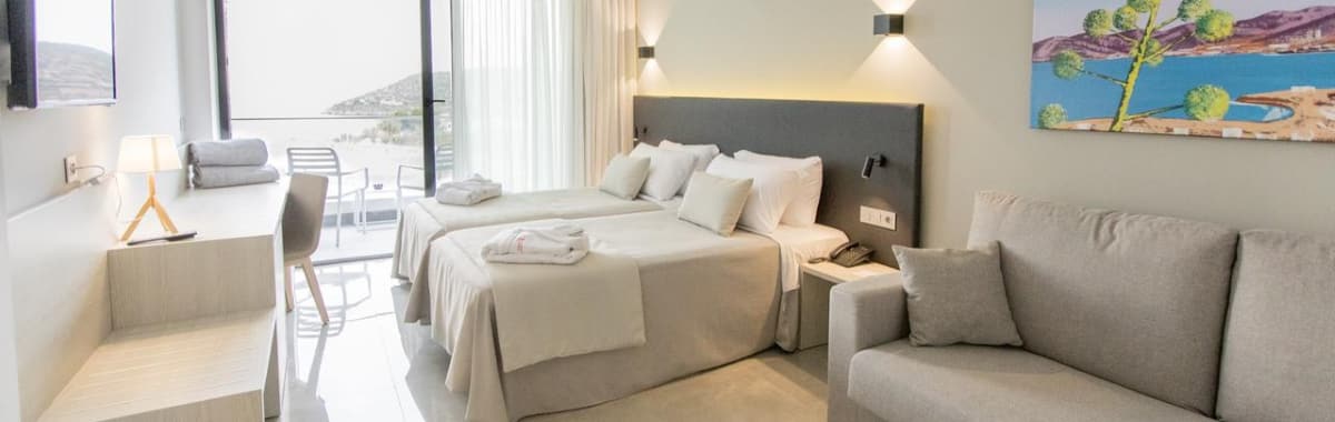 Oferta hotel con toboganes en Mazarrón con venta anticipada para 2023