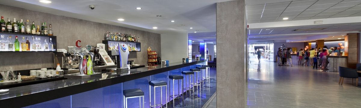 Hotel Best Cap Salou con toboganes en Salou para verano 2023 con opción de anulación